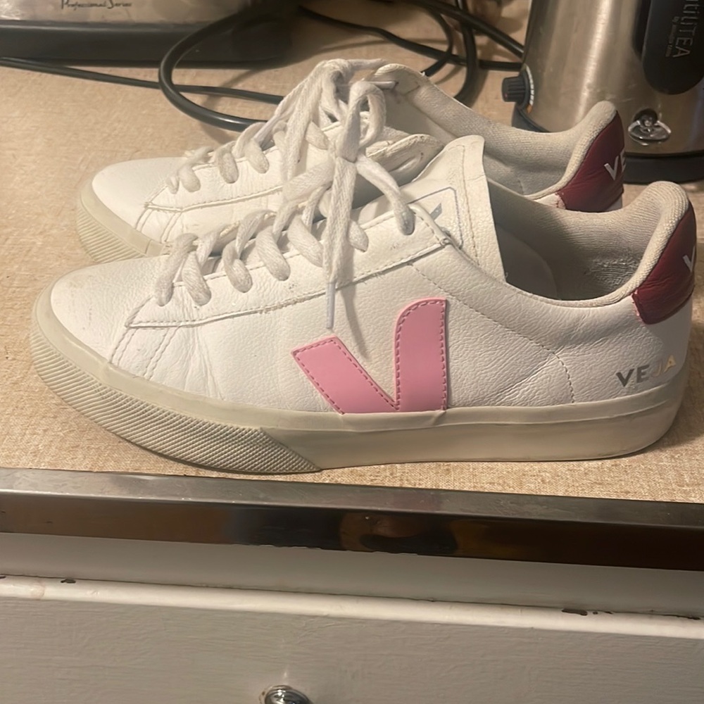 Veja Campo Leather Sneakers